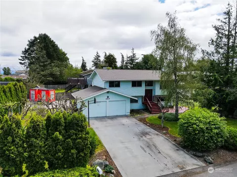 2919 B Ave, Anacortes, WA 98221
