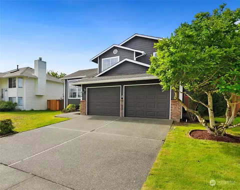 Exterior - 824 234th St SE, Bothell, WA 98021 photo 9 of 9