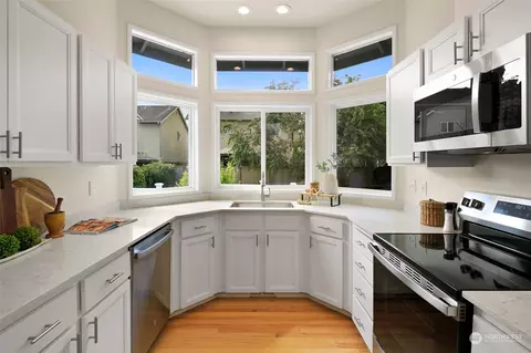 Kitchen - 824 234th St SE, Bothell, WA 98021 photo 2 of 2