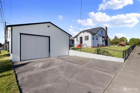 Exterior - 1732 Rainier Ave, Everett, WA 98201 photo 2 of 7