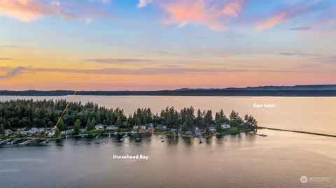 3921 Forest Beach Dr NW, Gig Harbor, WA 98335