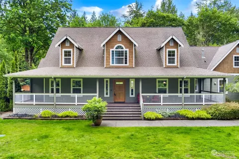 11027 W Lake Joy Dr NE, Carnation, WA 98014
