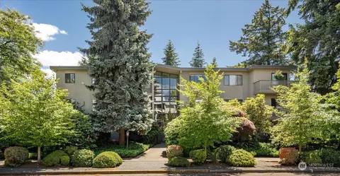 9901 NE 4th St #2, Bellevue, WA 98004