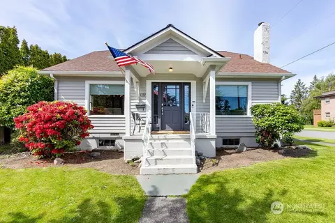 1019 Carpenter St, Mount Vernon, WA 98274