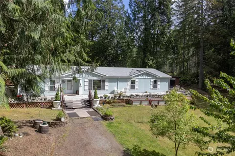 6295 Foley Ln NW, Seabeck, WA 98380