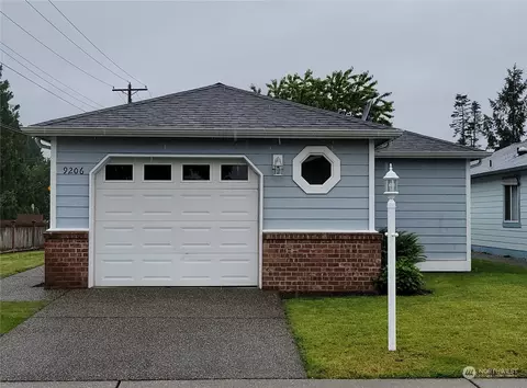 9206 45th Dr NE, Marysville, WA 98270