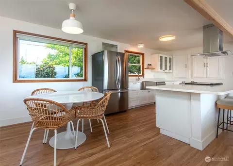 Kitchen - 1507 Cedar St, Everett, WA 98201 photo 2 of 7