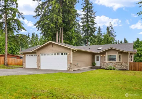 8102 323rd Pl NW, Stanwood, WA 98292