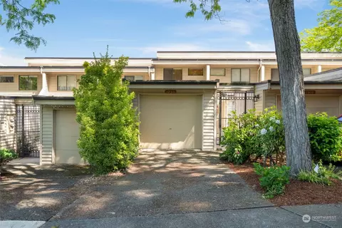 3956 S Americus St #B4, Seattle, WA 98118