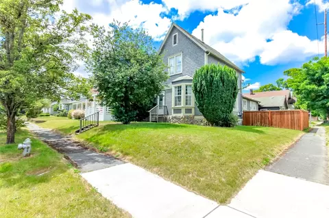 3702 S J St, Tacoma, WA 98418