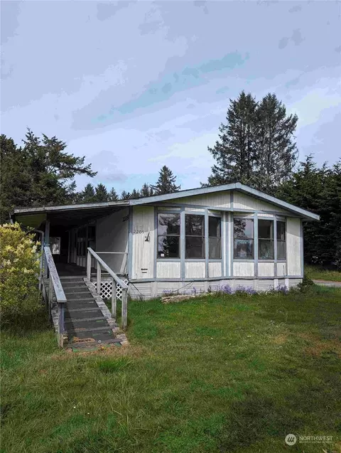 2205 231st Ln, Ocean Park, WA 98640