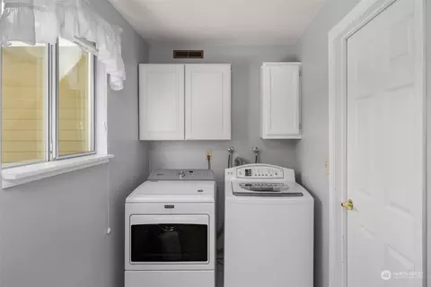 Other - 18029 25th Dr SE, Bothell, WA 98012 photo 5 of 8