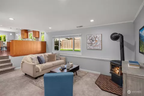 Living - 18029 25th Dr SE, Bothell, WA 98012 photo 4 of 4