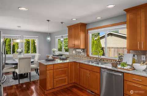 Kitchen - 18029 25th Dr SE, Bothell, WA 98012 photo 3 of 4