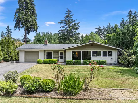 3132 Rocky Point Rd NW, Bremerton, WA 98312