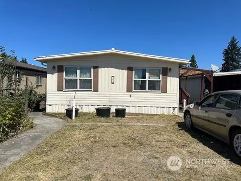 491 Mill Rd #36, Sequim, WA 98382