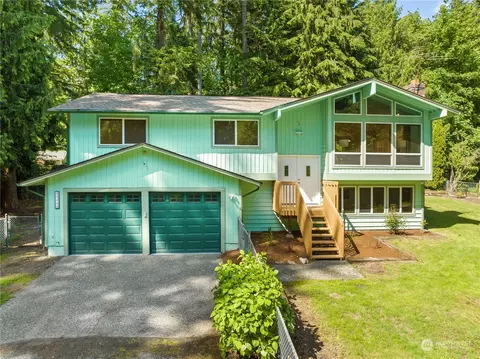 15712 NE 193rd Pl, Woodinville, WA 98072