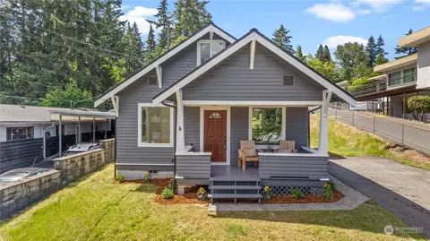 1021 SW 130th St, Burien, WA 98146