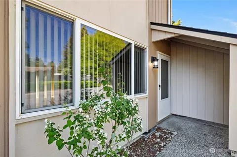 2300 9th Ave SW #C5, Olympia, WA 98502