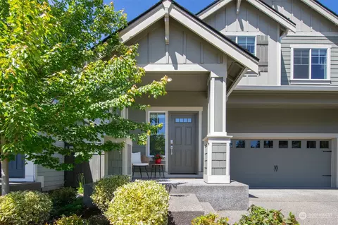 32811 Stuart Ave SE, Black Diamond, WA 98010