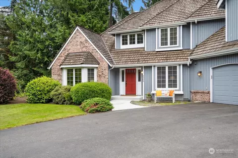3300 262nd Ave SE, Sammamish, WA 98075