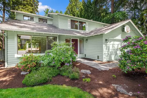 17724 NE 103rd Ct, Redmond, WA 98052