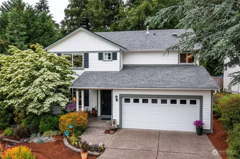 9616 S 221st Pl, Kent, WA 98031