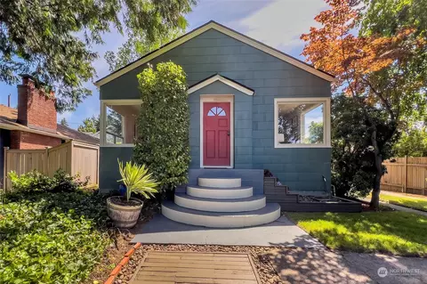 5646 47th Ave SW, Seattle, WA 98136
