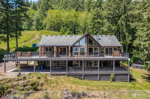 974 Niemi Rd, Woodland, WA 98674