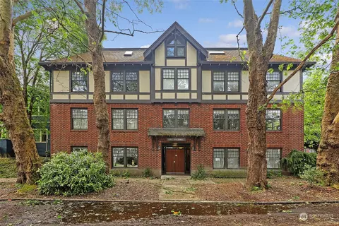 535 20th Ave E #104, Seattle, WA 98112