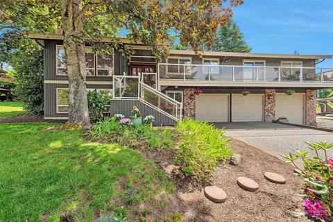 24268 141st Pl SE, Kent, WA 98042