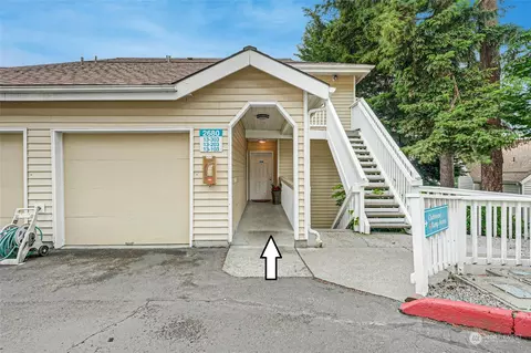 2680 118th Ave SE #203, Bellevue, WA 98005