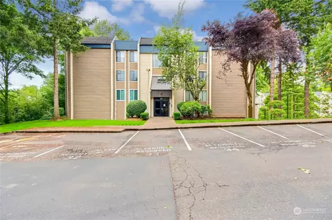 701 SW 5th Ct #B305, Renton, WA 98057
