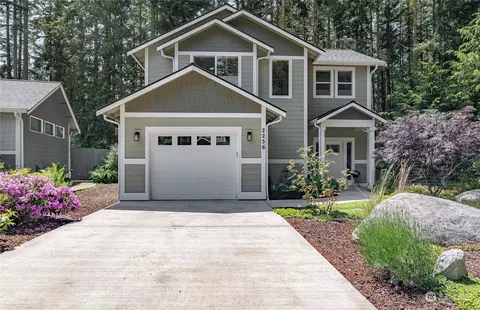 2256 W Rosecrans Ct, Port Townsend, WA 98368