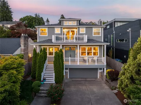 3212 44th Ave W, Seattle, WA 98199