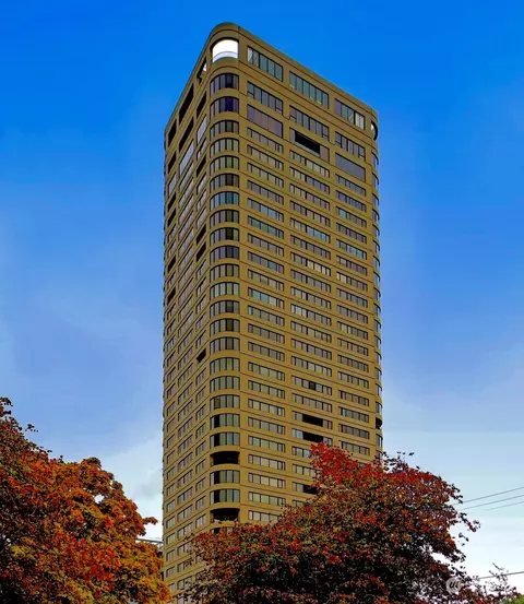 1301 Spring St #8D, Seattle, WA 98104