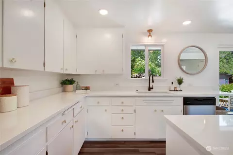 Kitchen - 7 232nd Pl SW, Bothell, WA 98021 photo 1 of 3