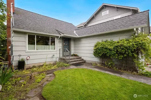 3435 61st Ave SW, Seattle, WA 98116