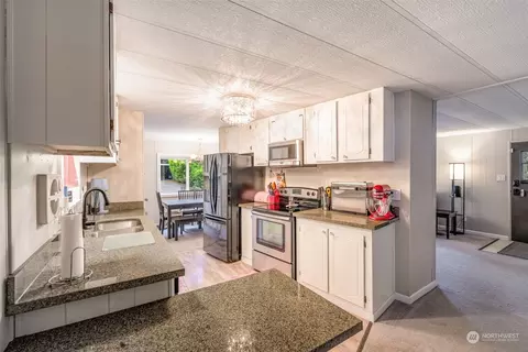 3301 207th Pl SE, Bothell, WA 98012 photo 5