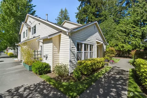 Exterior - 11105 7th Pl W #A, Everett, WA 98204 photo 2 of 4