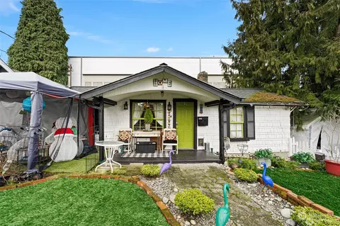 920 N 93rd St, Seattle, WA 98103