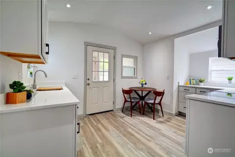 Other - 2523 State St, Everett, WA 98201 photo 2 of 7