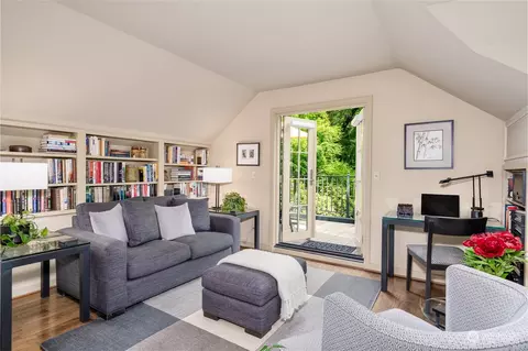 Other - 3303 E Ford Pl, Seattle, WA 98112 photo 2 of 4