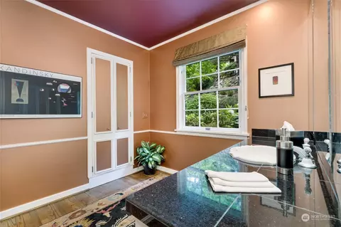 Bath - 3303 E Ford Pl, Seattle, WA 98112 photo 1 of 3