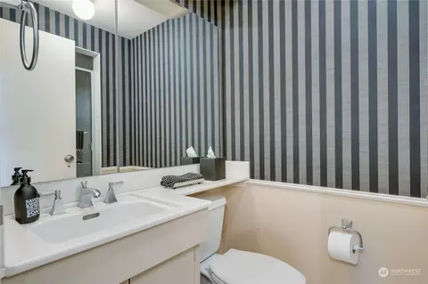 Bath - 3303 E Ford Pl, Seattle, WA 98112 photo 3 of 3