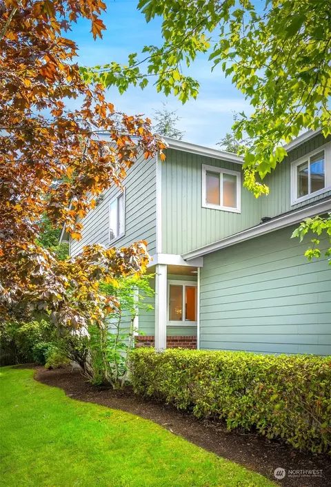 Exterior - 628 102nd Pl SE #A, Everett, WA 98208 photo 7 of 7