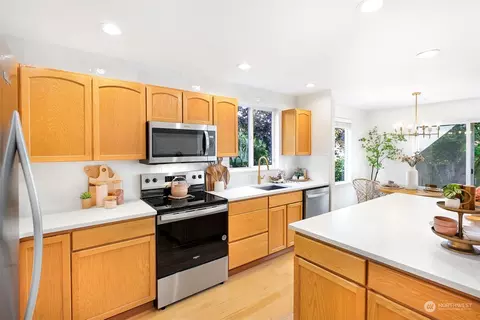 Kitchen - 628 102nd Pl SE #A, Everett, WA 98208 photo 2 of 5