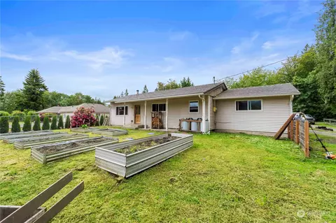 Exterior - 38917 264th Ave SE, Enumclaw, WA 98022 photo 9 of 10