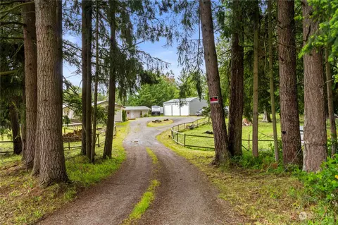 38917 264th Ave SE, Enumclaw, WA 98022