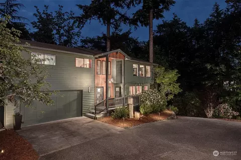 13610 SE 180th St, Renton, WA 98058